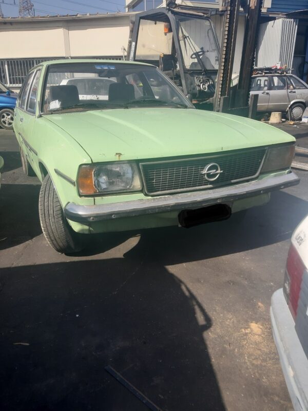 OPEL ASCONA 1977